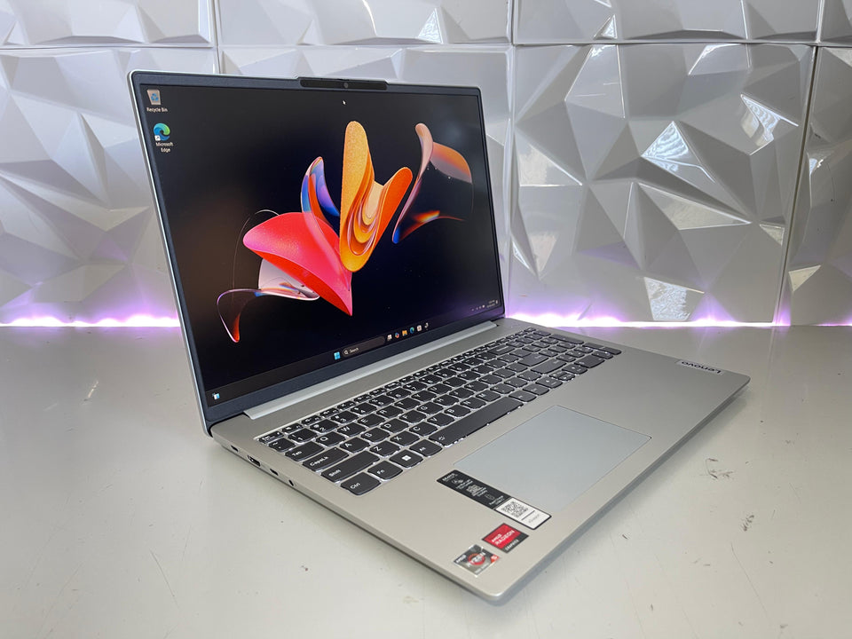 (FREE SHIP) Lenovo Slim 5 Laptop - Ryzen 5 7530U - 16GB DDR5 - 1TB SSD - FHD+ IPS