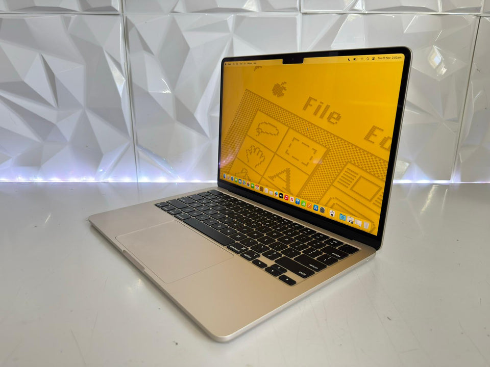 🔥BLACK FRIDAY🔥Macbook Air 13 2025 - M4 CPU - 16GB RAM - 256GB SSD - 4 Cycles