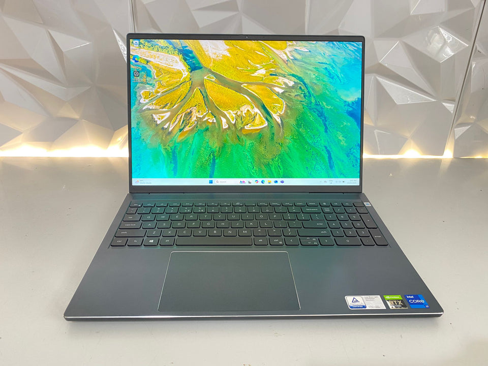 Dell Inspiron 4K Laptop - i7-11800H - 32GB RAM - 1TB SSD - RTX 3060