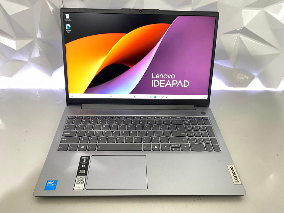 (WTY 03/26) Lenovo Ideapad 3i - Ultra 7 150U - 16GB DDR5 - 1TB SSD - FHD - FREE SHIP