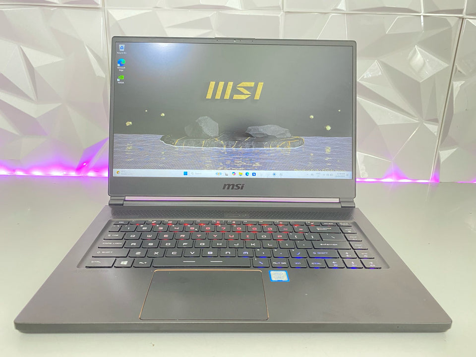 (FREE SHIP) MSI STEALTH LAPTOP - i7-8750H - 32GB RAM - 1TB SSD - GTX 1070 - 144Hz