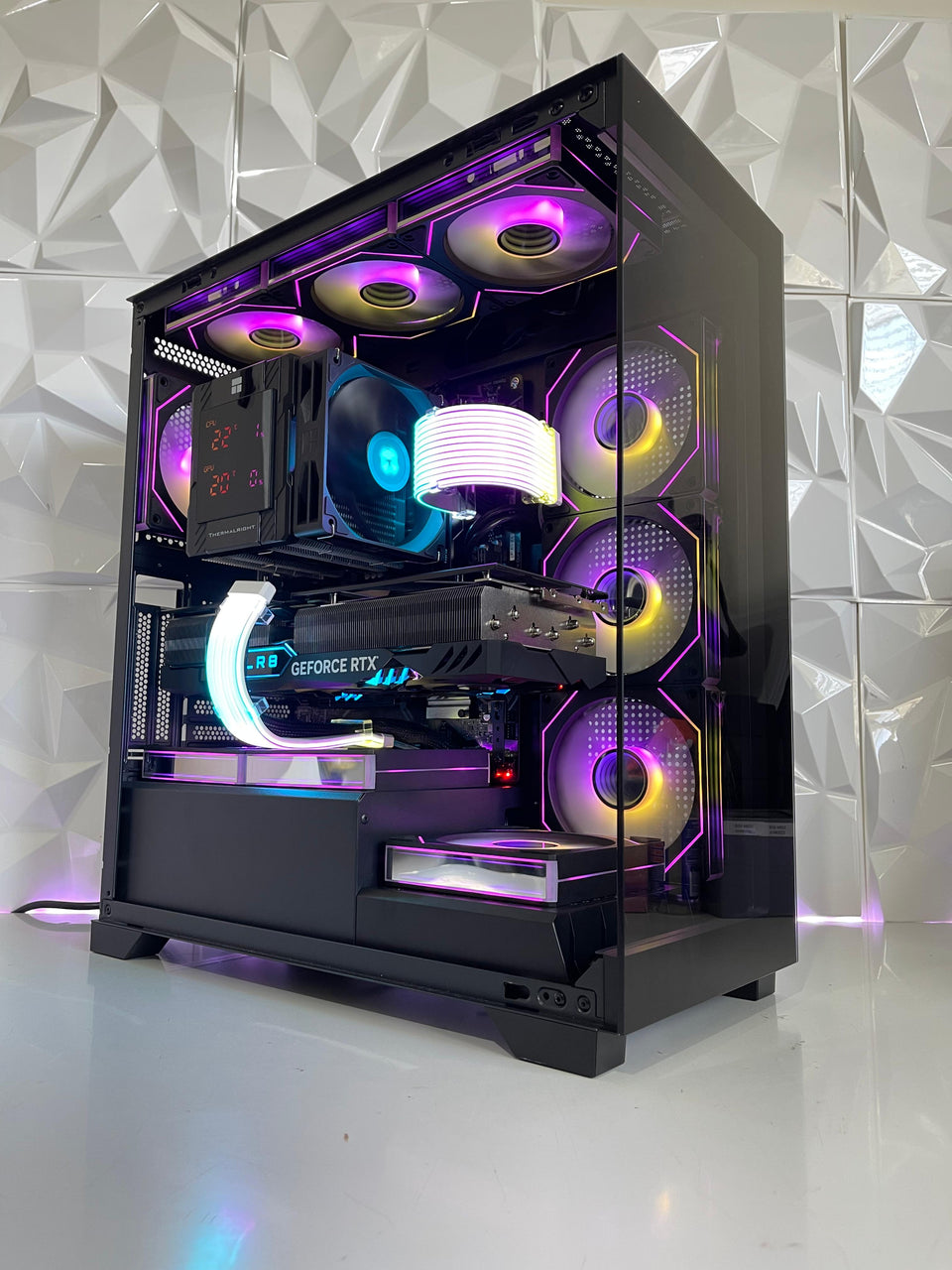 ❄️WINTER SALE❄️Dark Fusion 3 - RTX 4070/4070 Ti - i9-11900KF - 32GB - 1TB SSD