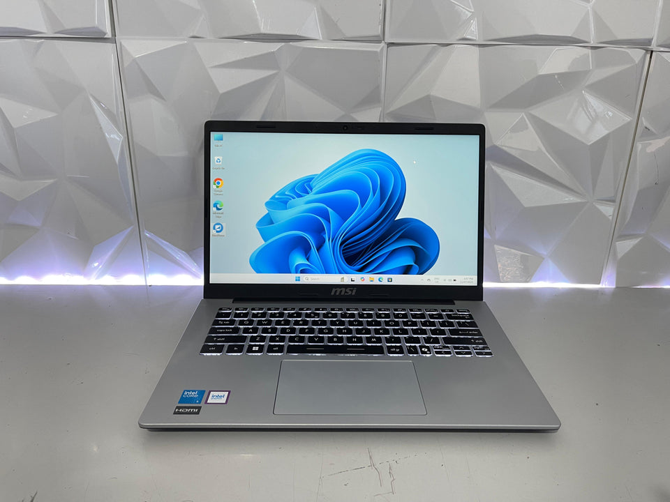 (FREE SHIP) MSI Modern 14 Laptop - Ultra 5 120U - 16GB DDR5 - 512GB SSD - FHD IPS