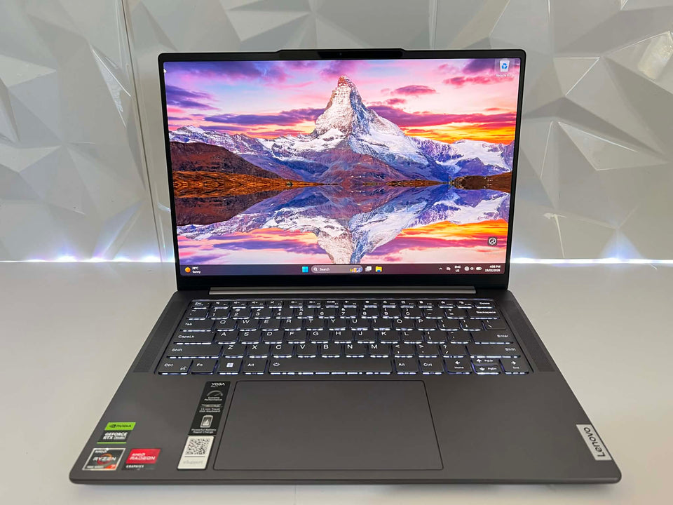 Lenovo Yoga Pro 7 - Ryzen 7-7735HS - 16GB DDR5 - 512GB SSD - RTX 3050 - 3K 120Hz