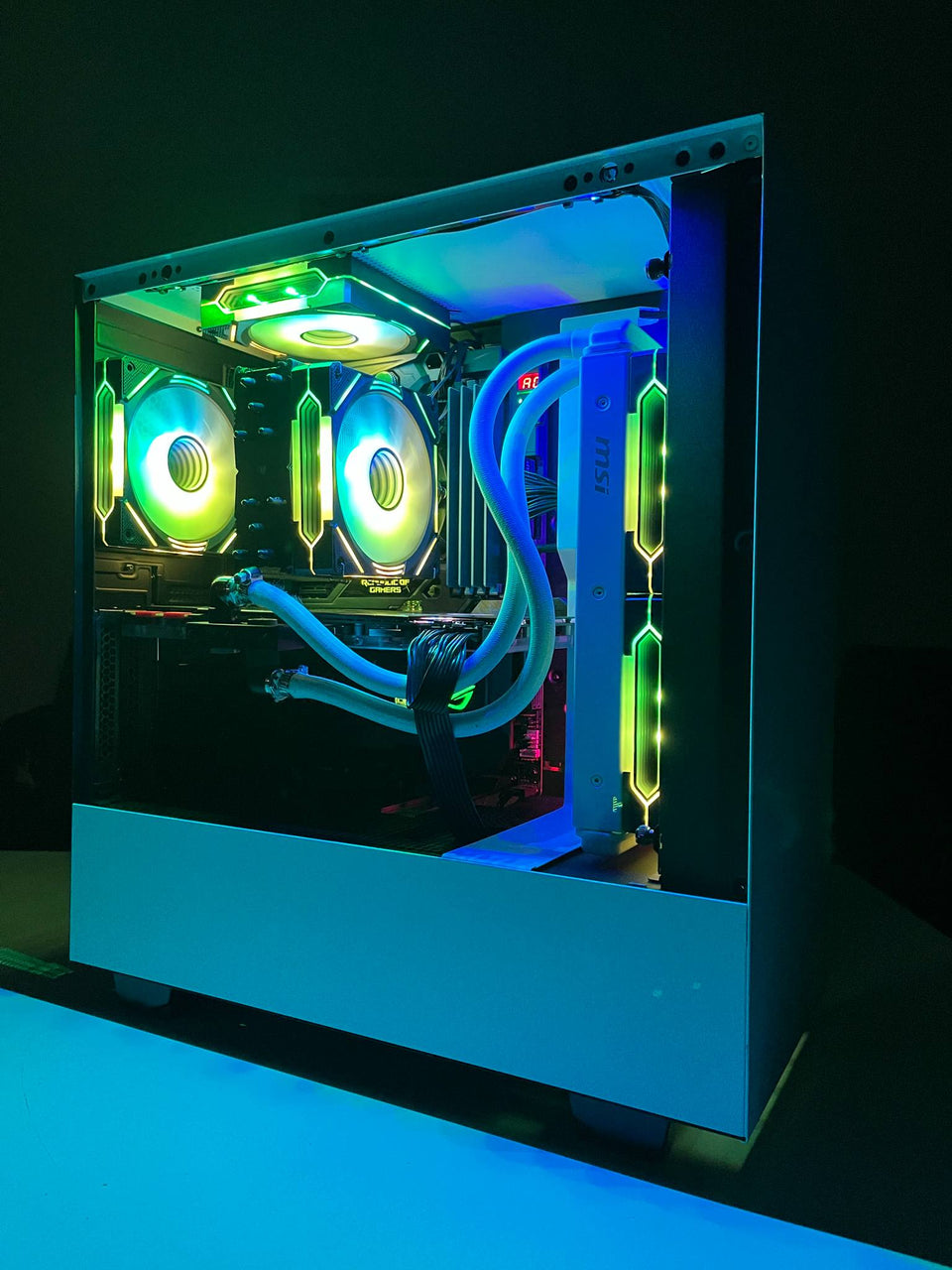 (USED) NZXT H510i PC - GTX 1080 Ti 11GB LC - 32GB RAM - 500GB - ROG Z370 WiFi