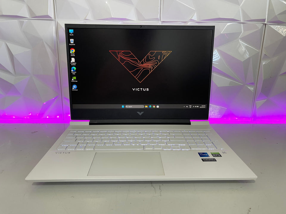 (FREE SHIP) HP Victus 16 Laptop - i7-11800H - RTX 3060 - 32GB RAM - 1TB SSD - 144Hz