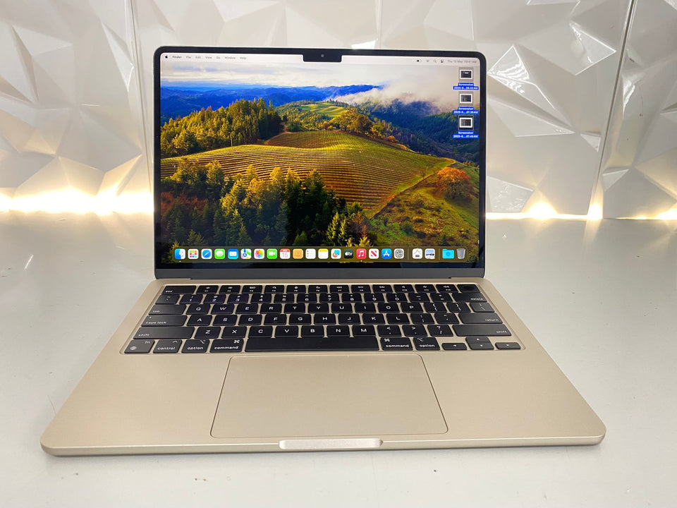 Apple Macbook Air M3 2024 Laptop - 8GB RAM - 512GB SSD - 18 Cycles Only
