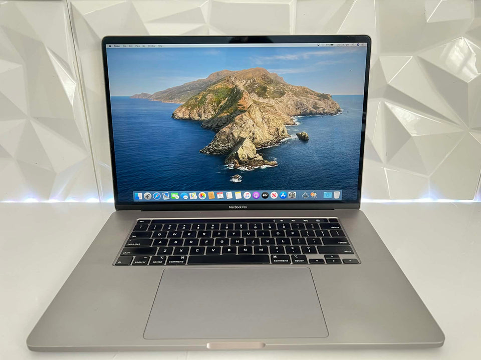 Macbook Pro 16 2019 - Intel i9 - 32GB RAM - 2TB SSD - AMD Radeon Pro 5500M