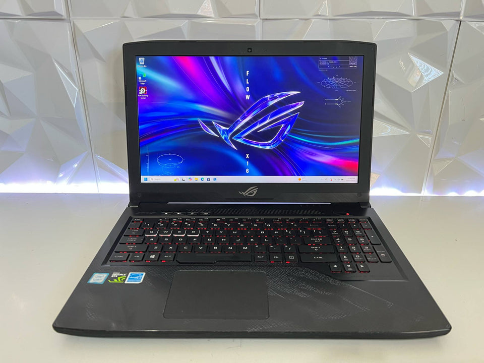Asus ROG Strix Laptop - i7-7700HQ - 32GB RAM - 512GB SSD - GTX 1050 - 120Hz FHD