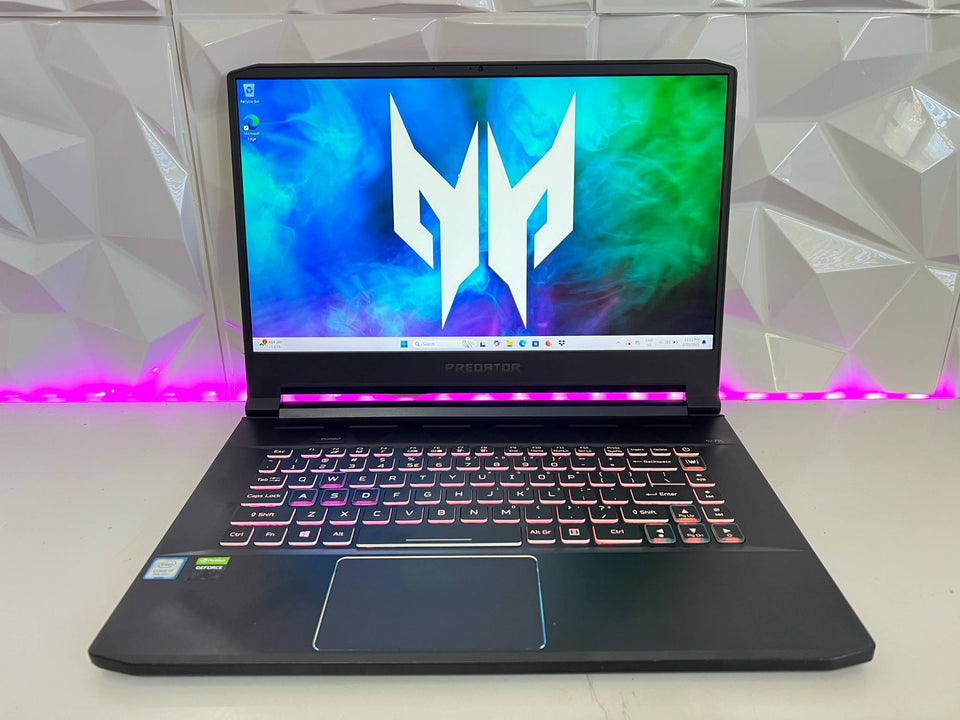 Acer Predator Laptop - RTX 2080 8GB - i7-9750H - 16GB RAM - 512GB SSD - 144Hz