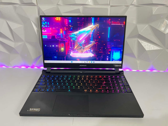 AORUS X15 XC Gaming Laptop – i7-10870H | 32GB | 1TB SSD | RTX 3070 | 240Hz | 3M WTY