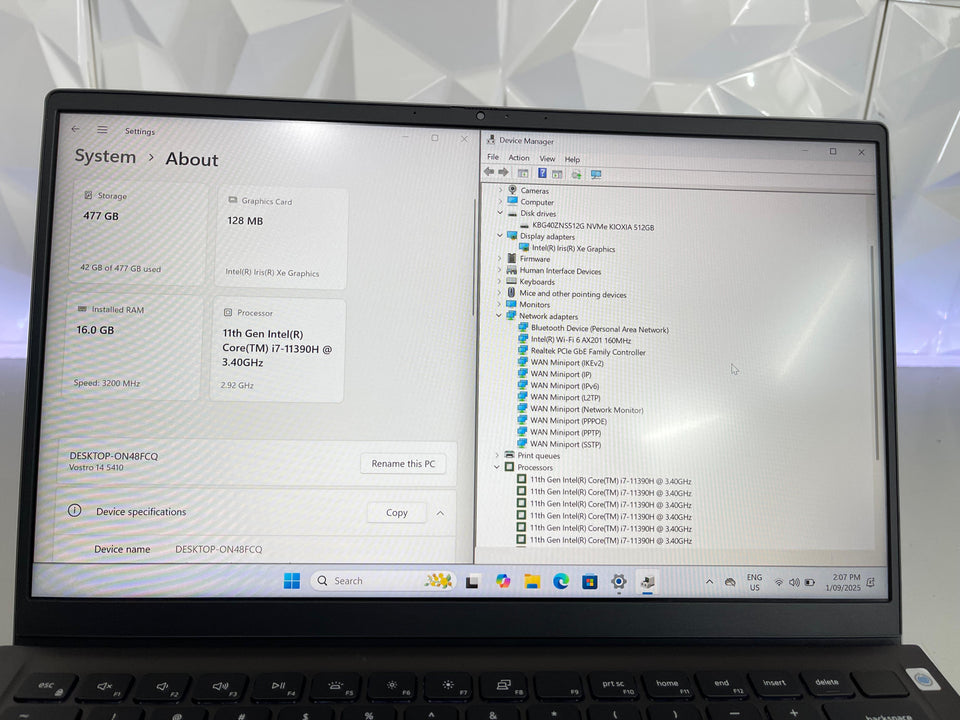 (FREE SHIP) Dell Vostro 14 5410 Laptop - i7-11390H - 16GB RAM - 512GB SSD - FHD IPS