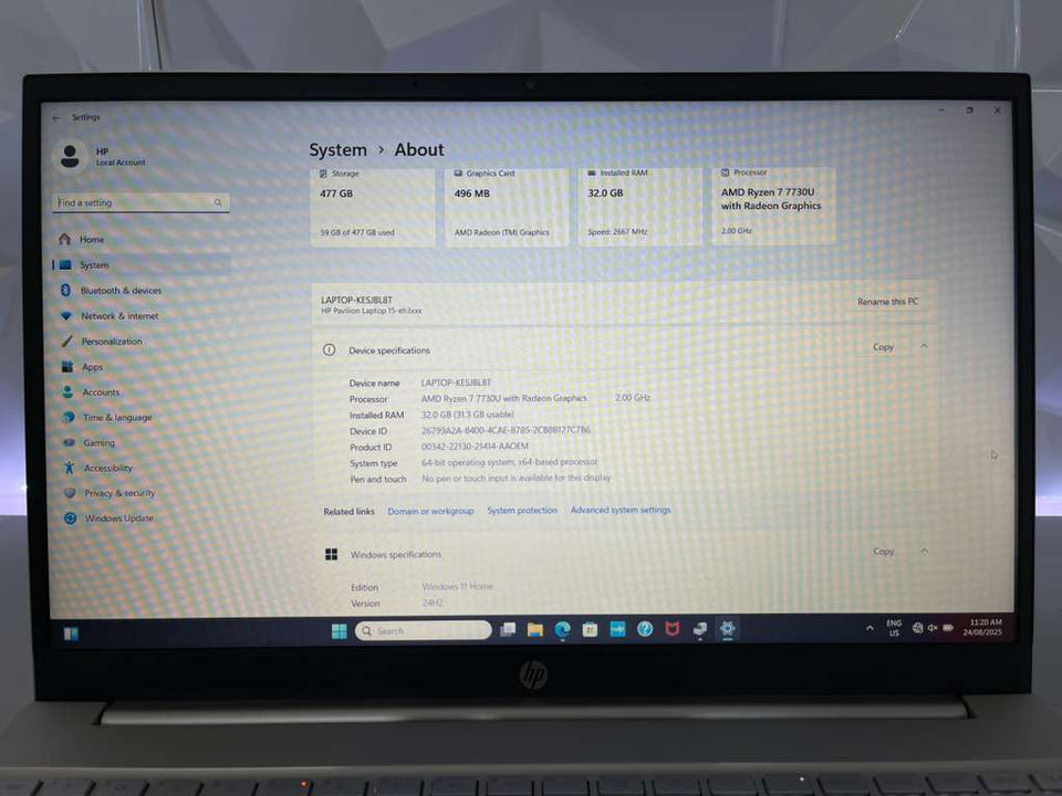HP Pavilion 15 Laptop - Ryzen 7-7730U - 32GB RAM - 512GB SSD - FHD IPS - 100% Battery