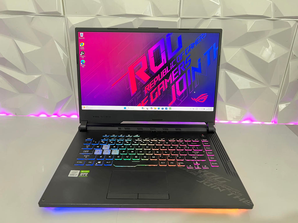 Asus ROG Strix G15 Laptop - i7-10750H - RTX 2070 - 32GB RAM - 512GB SSD - 240Hz