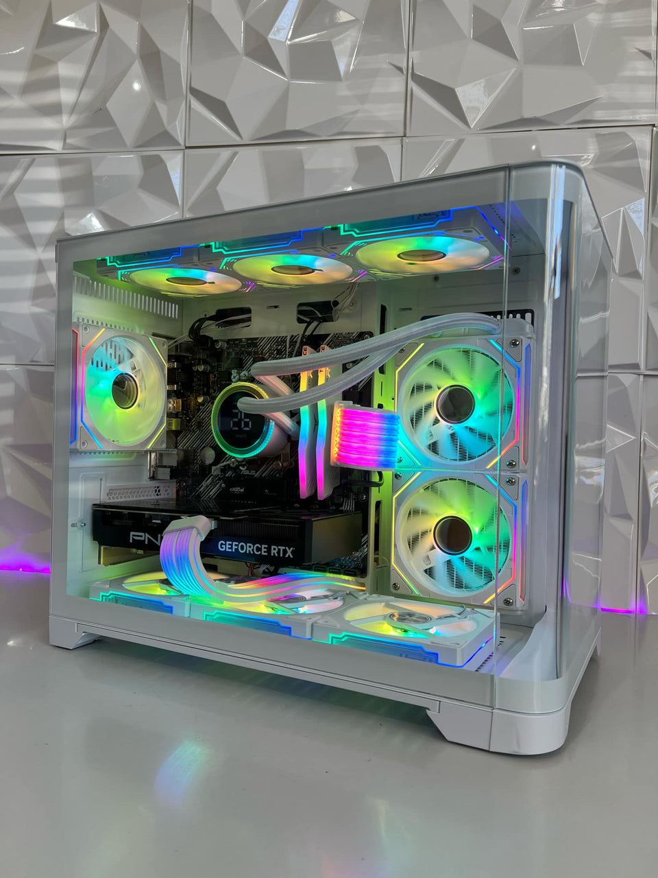 HYPE SNOW II GAMING PC - RTX 4070 Super/4080 Super/4090