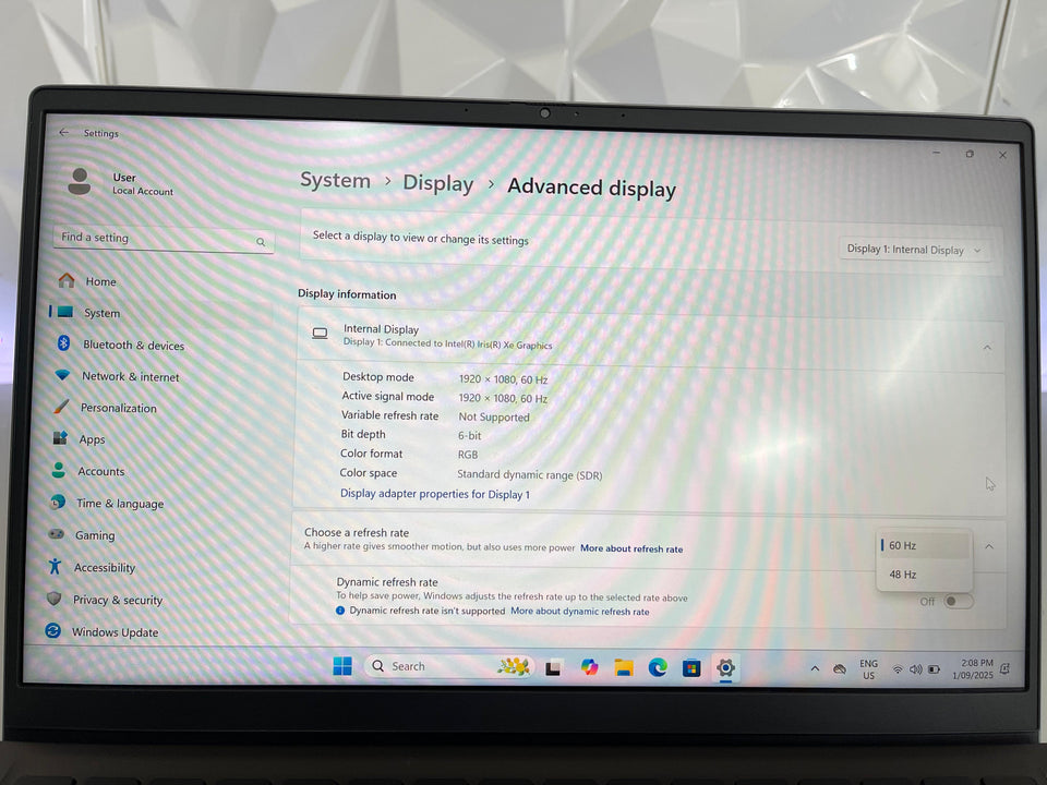 (FREE SHIP) Dell Vostro 14 5410 Laptop - i7-11390H - 16GB RAM - 512GB SSD - FHD IPS
