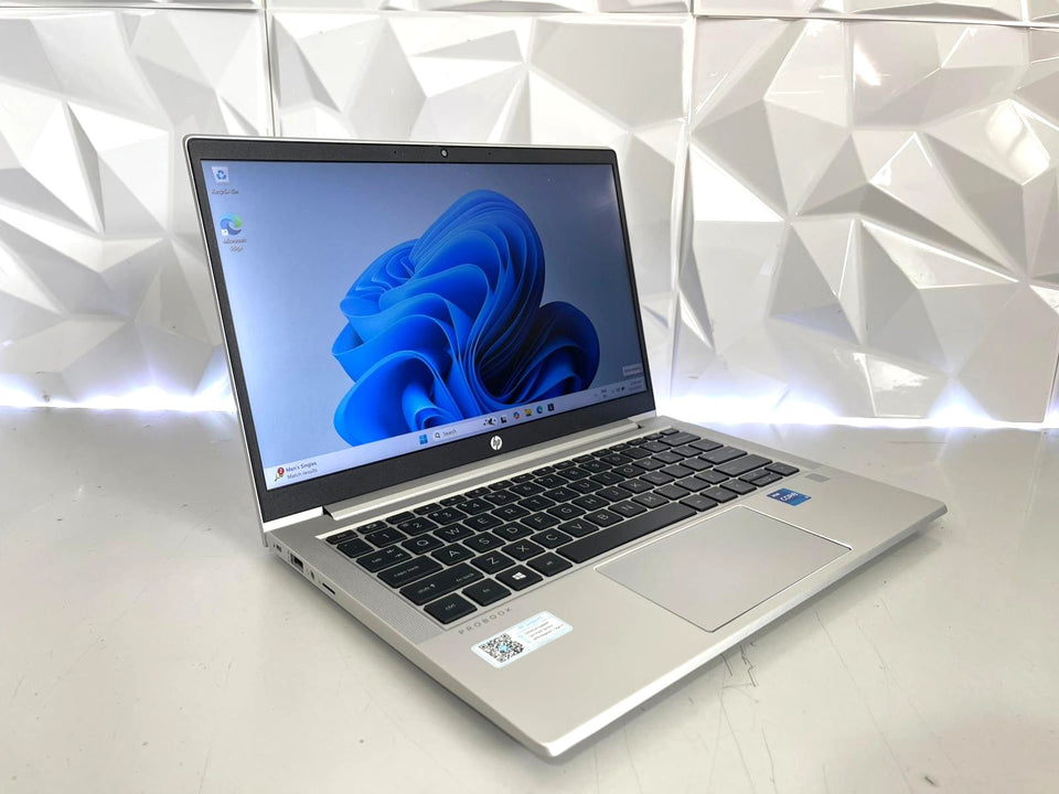 HP Probook 430 G8 - i7-1165G7 - 32GB DDR4 RAM - 512GB SSD - FHD IPS