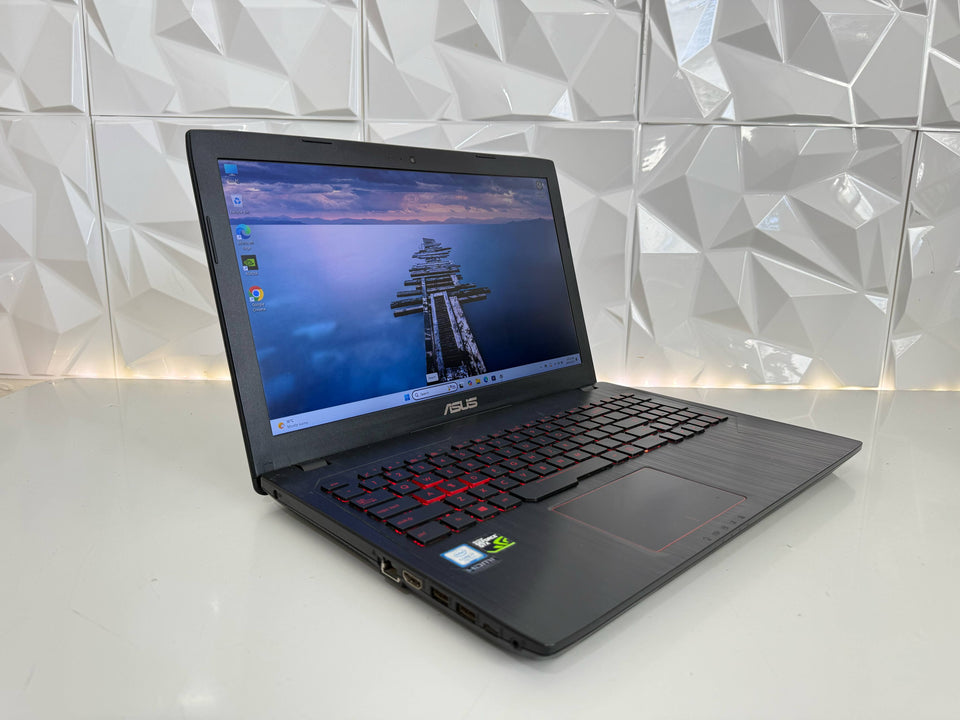(FREE SHIP) ASUS ROG LAPTOP - i7-7700HQ - 16GB RAM - 256GB SSD/1TB - GTX 1050 Ti