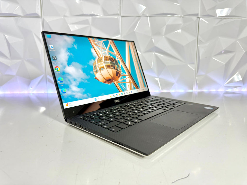 (FREE SHIP) Dell XPS 13 Touch Screen Laptop - i7-7560U - 16GB RAM - 512GB SSD - FHD IPS