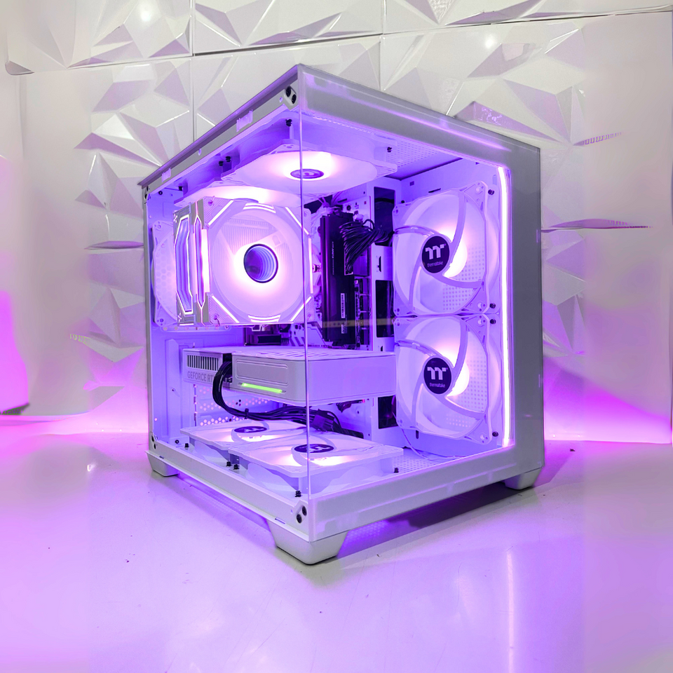 💥PROMOTION💥TOPAZ SNOW II PC - RTX 5060 White - RYZEN 7-5700X - 32GB - 1TB SSD