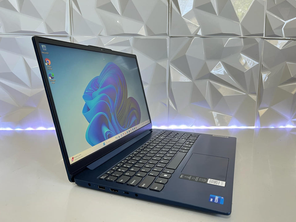 (FREE SHIP) Lenovo Ideapad Slim 3 - i7-13620H - 16GB DDR5 - 512GB SSD - FHD