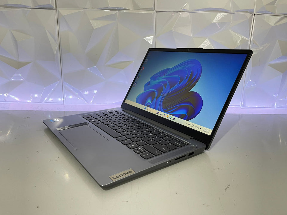(FREE SHIP) Lenovo Ideapad Slim 3 - i7-13620H - 16GB DDR5 - 512GB SSD - FHD IPS