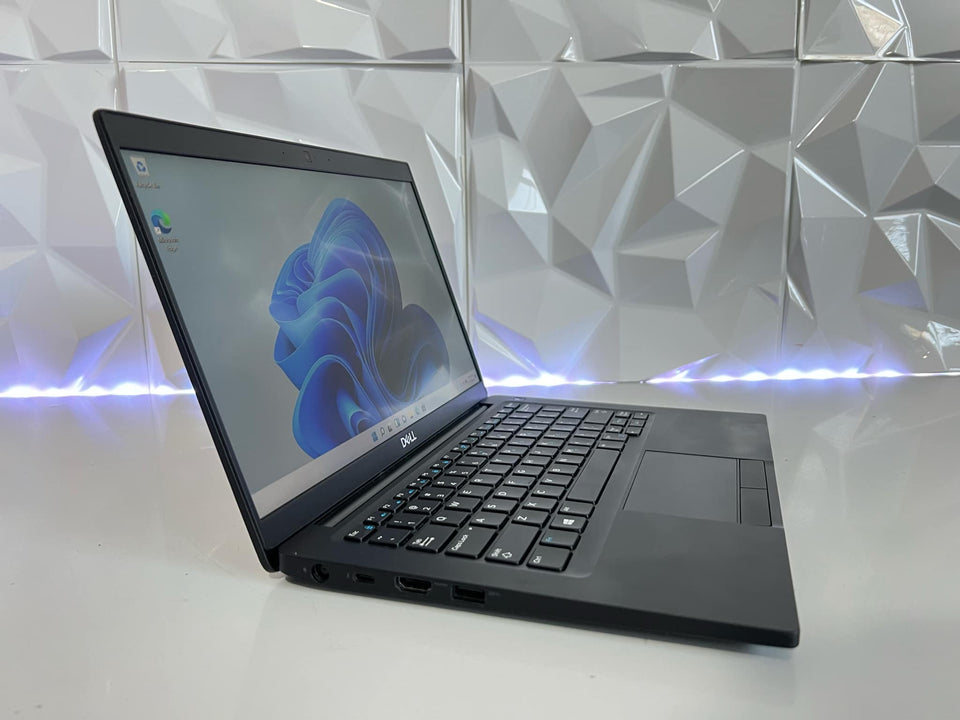 🔥BLACK FRIDAY🔥Dell Latitude 7390 - i7-8650U - 16GB RAM - 512GB SATA SSD - FHD