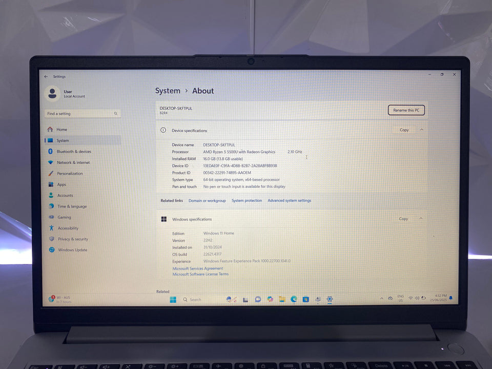 (FREE SHIP) Lenovo Slim 1 Laptop - Ryzen 5 5500U - 16GB RAM - 512GB SSD - FHD Display