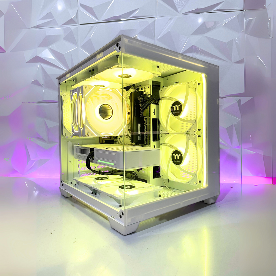 💥PROMOTION💥TOPAZ SNOW II PC - RTX 5060 White - RYZEN 7-5700X - 32GB - 1TB SSD