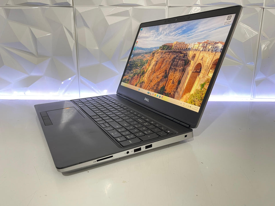 (FREE SHIP) Dell Precision 7560 Laptop - i9-11950H - 128GB RAM - 4TB SSD - RTX A3000