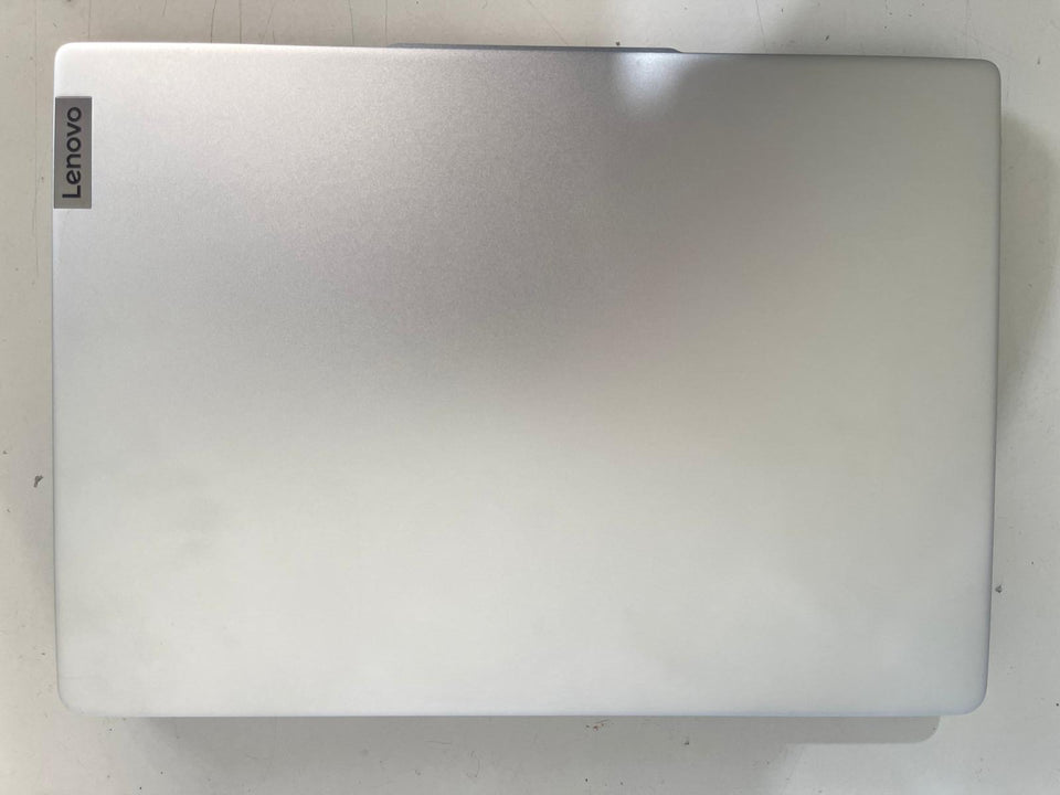 Lenovo Ideapad Slim 5 - R7-8845HS - 32GB DDR5 - 512GB SSD - FHD IPS - 100% Battery