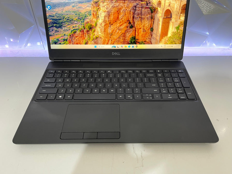 (FREE SHIP) Dell Precision 7560 Laptop - i9-11950H - 128GB RAM - 4TB SSD - RTX A3000
