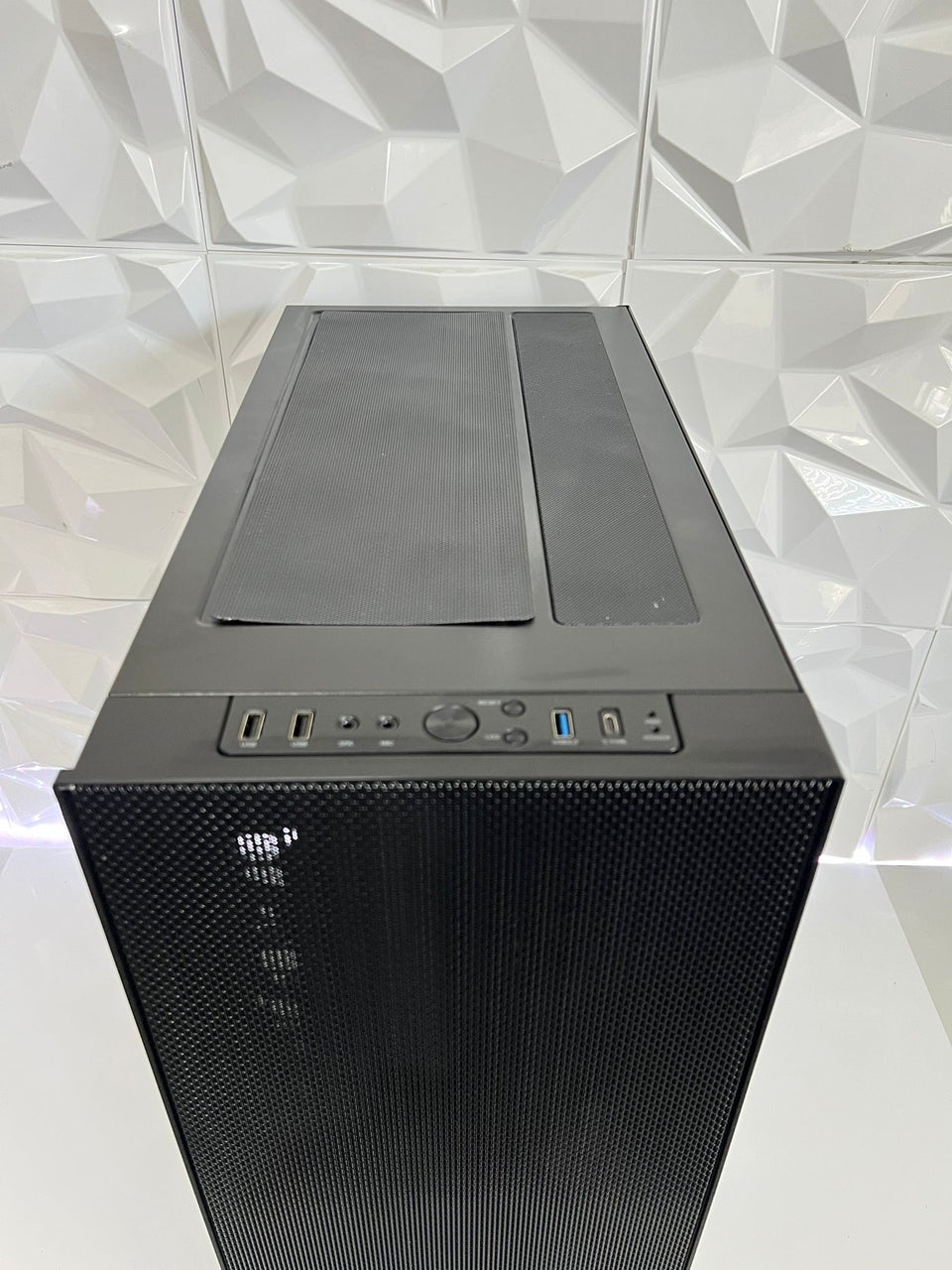 CHINOOK AI AGENT PC - Intel i9 - 2 x RTX 3090 48GB - 64GB RAM - 2TB SSD - 1500W