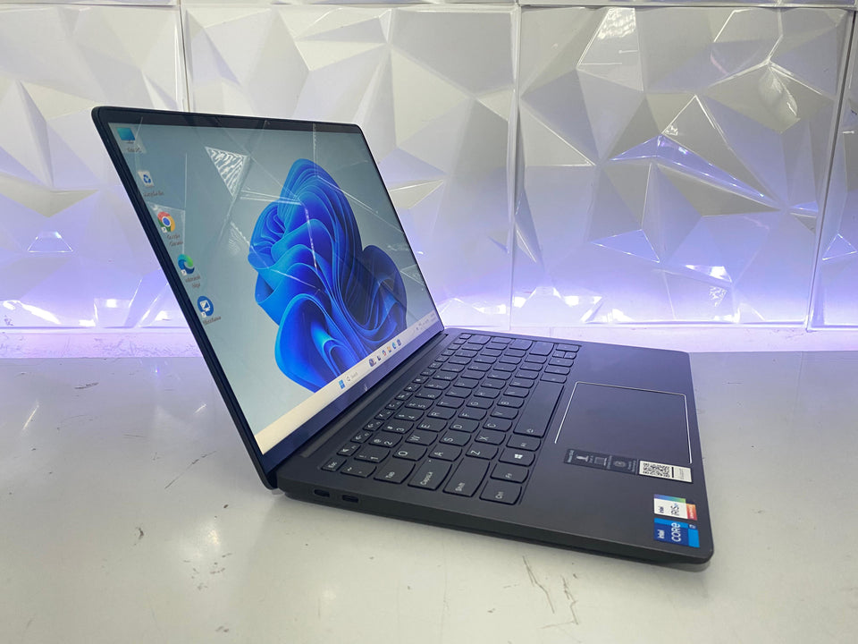 (FREE SHIP) Lenovo Yoga Slim 7i Carbon - i7-1165G7 - 16GB - 1TB SSD - 2K IPS Display