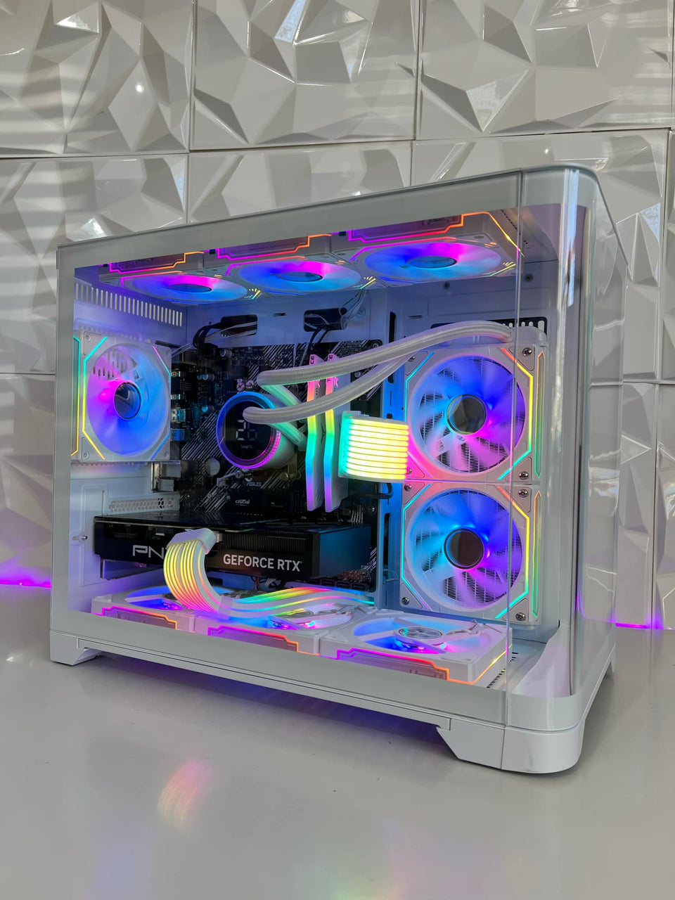 HYPE SNOW II GAMING PC - RTX 4070 Super/4080 Super/4090