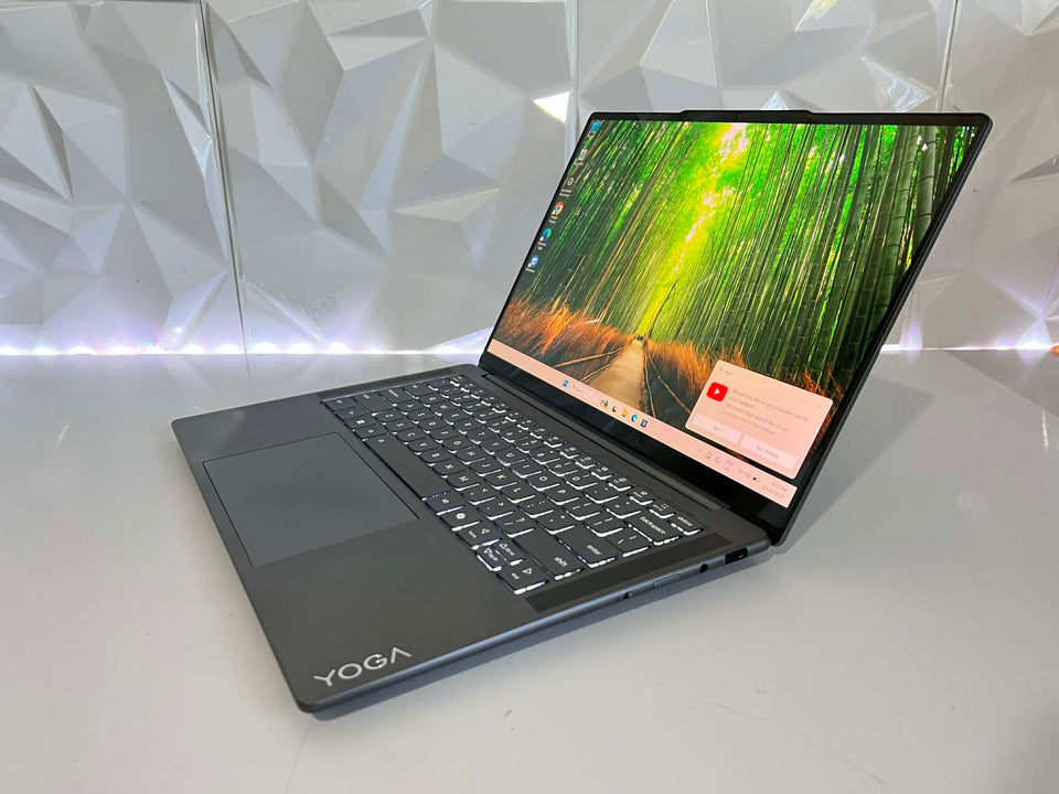 🔥EOFY🔥 Lenovo Yoga Pro 7 - Ryzen AI 9 365 - 32GB RAM - 1TB SSD - 2.8K 120Hz - 1Y WTY