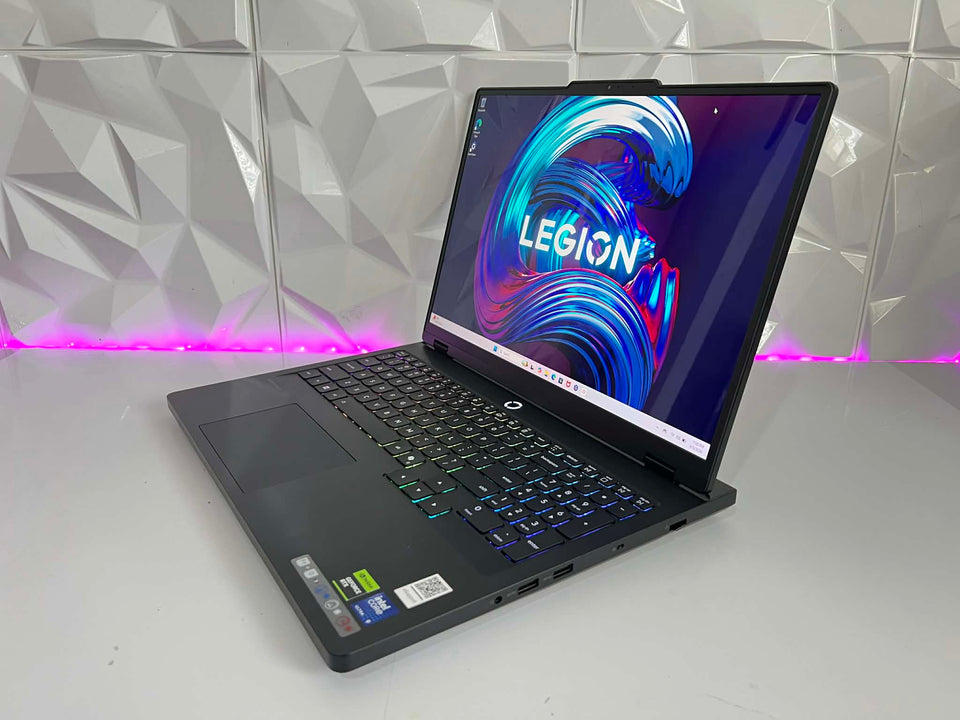 Lenovo Legion Pro 5i – Ultra 9 | 32GB | 1TB SSD | RTX 5070 Ti | 2K 240Hz | 1Y WTY
