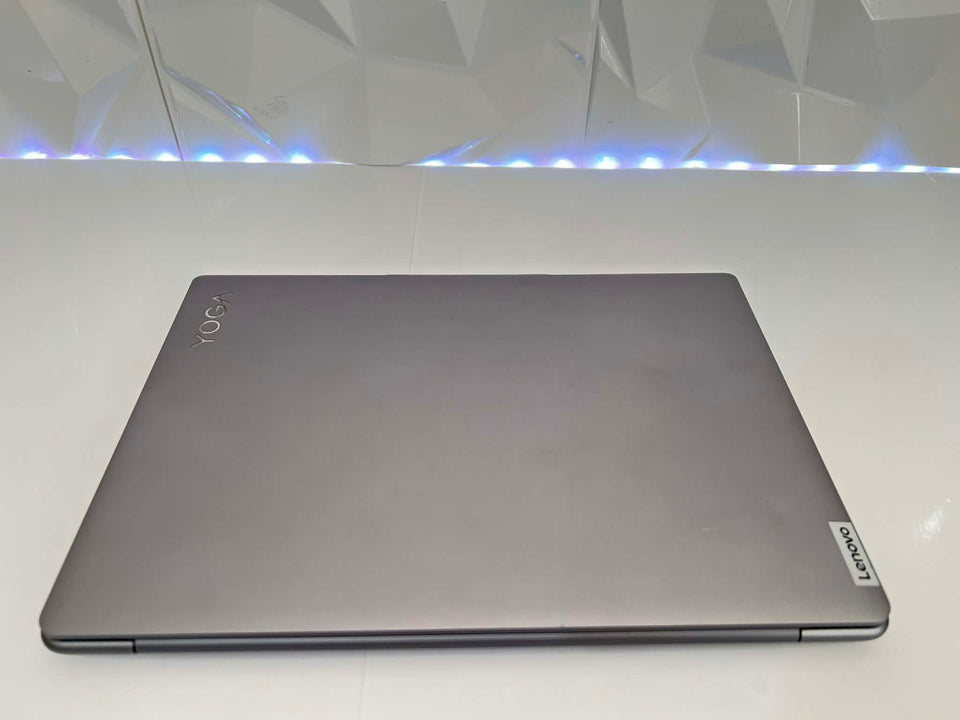 Lenovo Yoga Slim 7i - Ultra 7 155H - 32GB RAM - 1TB SSD - OLED - 1Y WTY