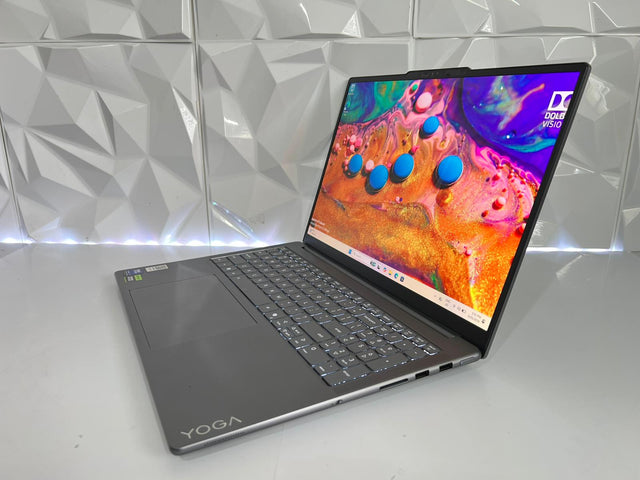 Lenovo Yoga Pro 9i Aura Edition - Ultra 7 - RTX 5050 - 32GB DDR5 - 1TB - 2.8K 120Hz