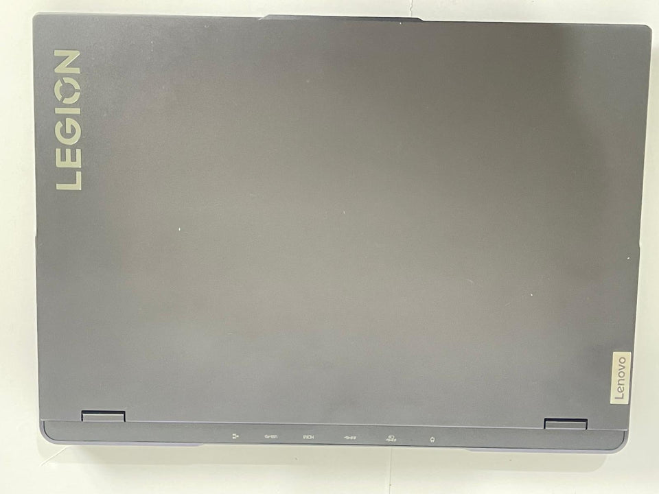 Lenovo Legion 5 - Intel i9-14900HX - RTX 4070 - 32GB DDR5 - 1TB SSD - 2K 165Hz