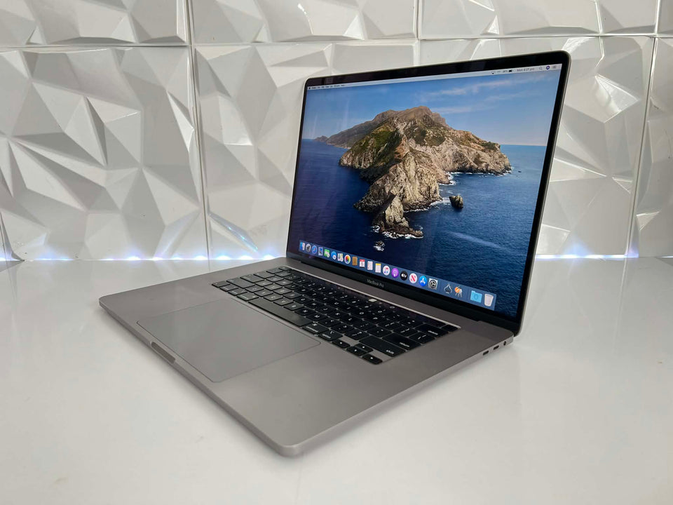 Macbook Pro 16 2019 - Intel i9 - 32GB RAM - 2TB SSD - AMD Radeon Pro 5500M