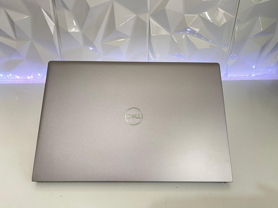 (FREE SHIP) Dell Vostro 14 5410 Laptop - i7-11390H - 16GB RAM - 512GB SSD - FHD IPS