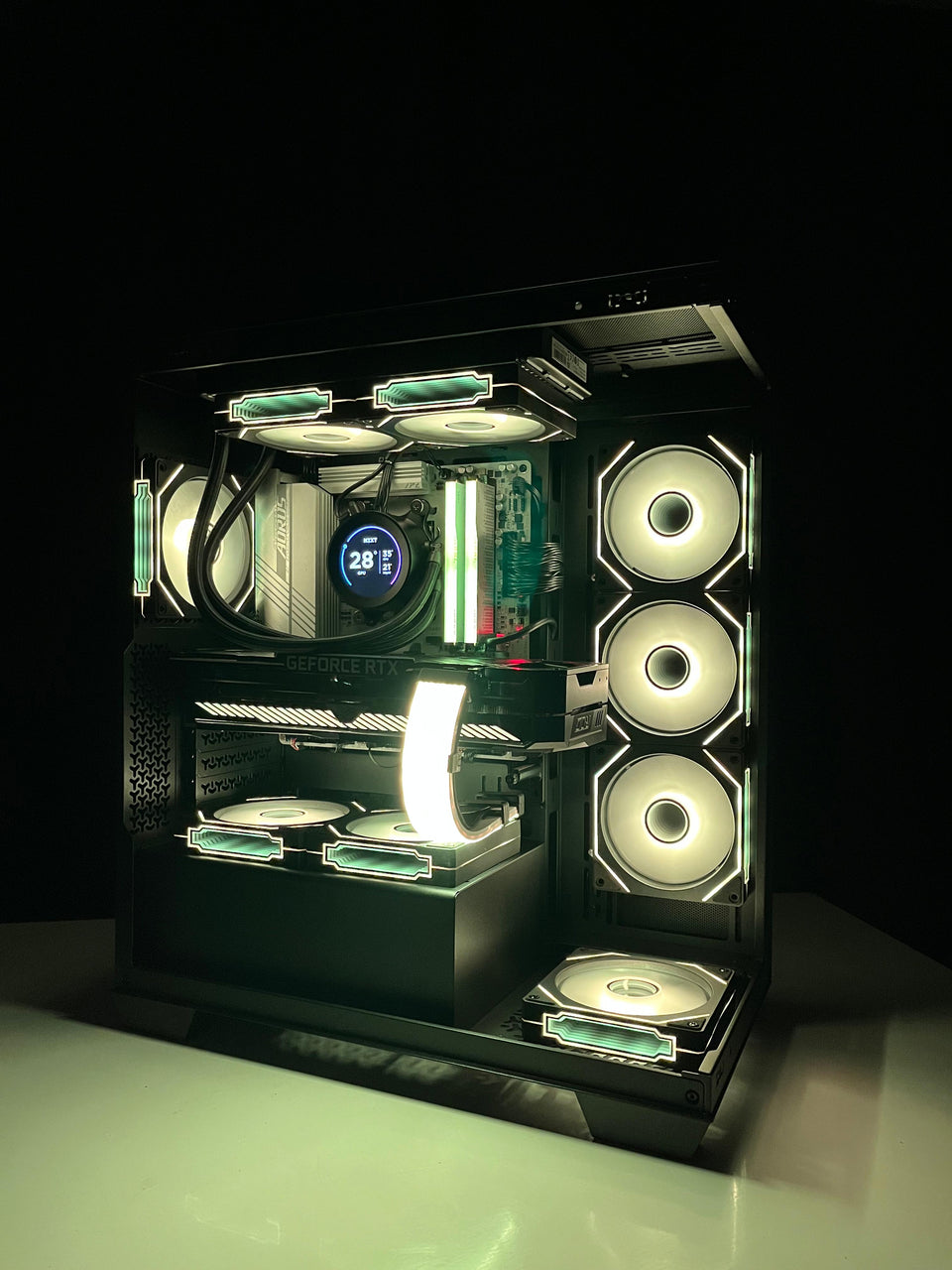 ❄️WINTER SALE❄️ Dark Fusion 2 PC – RTX 5070 12GB - R7-7800X3D - 32GB - 1TB SSD