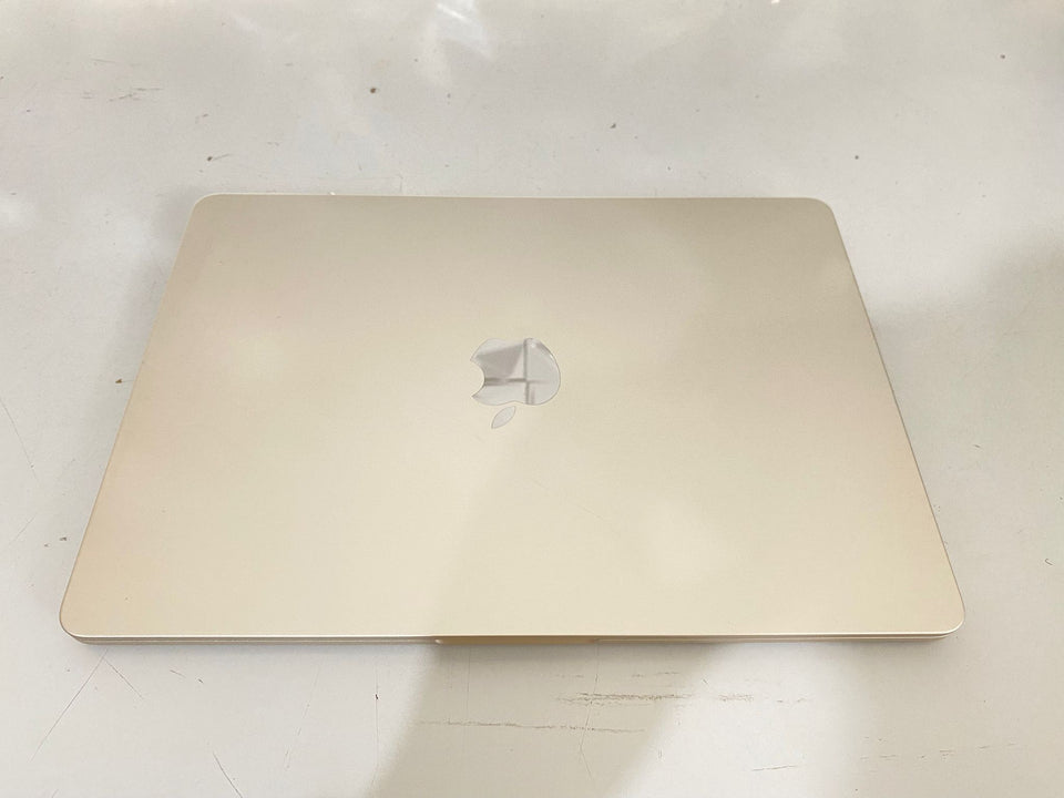 Apple Macbook Air M3 2024 Laptop - 8GB RAM - 512GB SSD - 18 Cycles Only