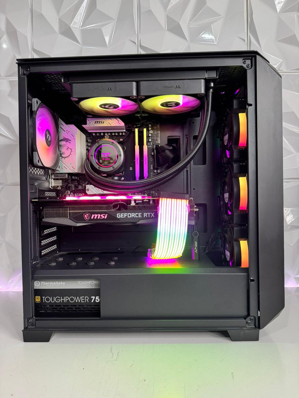 COURGAR AI PC - R7-7800X3D - RTX 3090 24GB - 64GB DDR5 - 1TB SSD + 4TB HDD