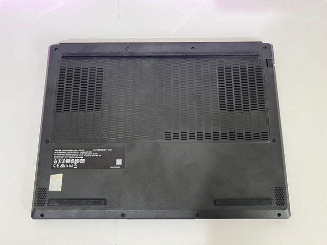 Lenovo Legion 5i – i9-14900HX / 24GB RAM / 1TB SSD / RTX 5070 / OLED / 1Y