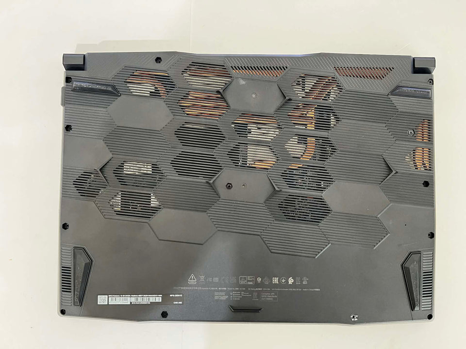 MSI Katana 15 Laptop - i7-13620H - 32GB DDR5 RAM - RTX 4050 - 512GB SSD - 144Hz