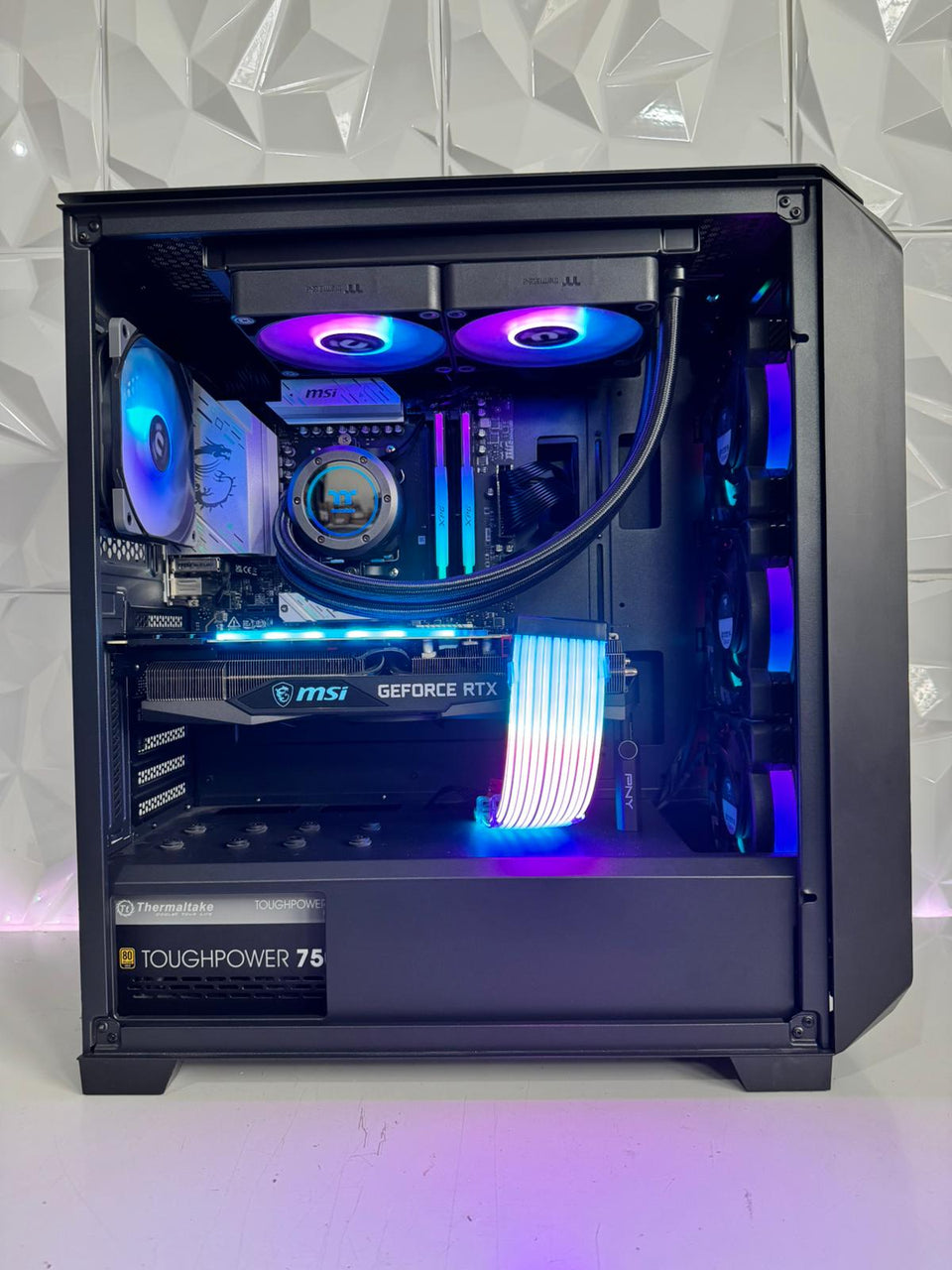 COURGAR AI PC - R7-7800X3D - RTX 3090 24GB - 64GB DDR5 - 1TB SSD + 4TB HDD
